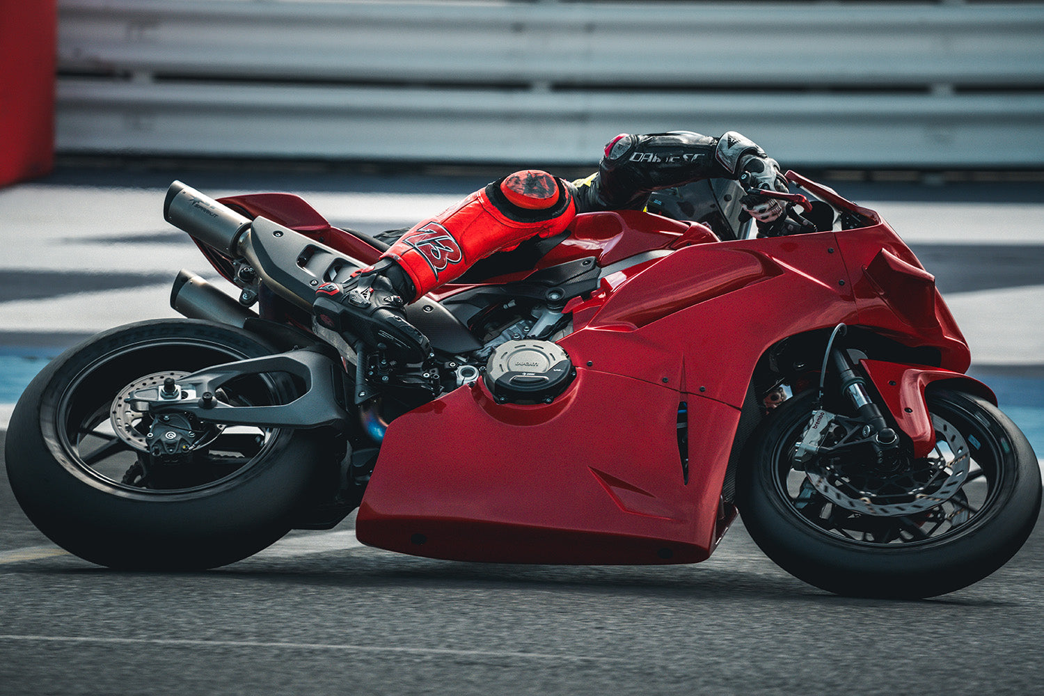Spark ispušni sustav kompletna jedinica Titanium Ducati Panigale V4/S (25-26) GDU8854T 