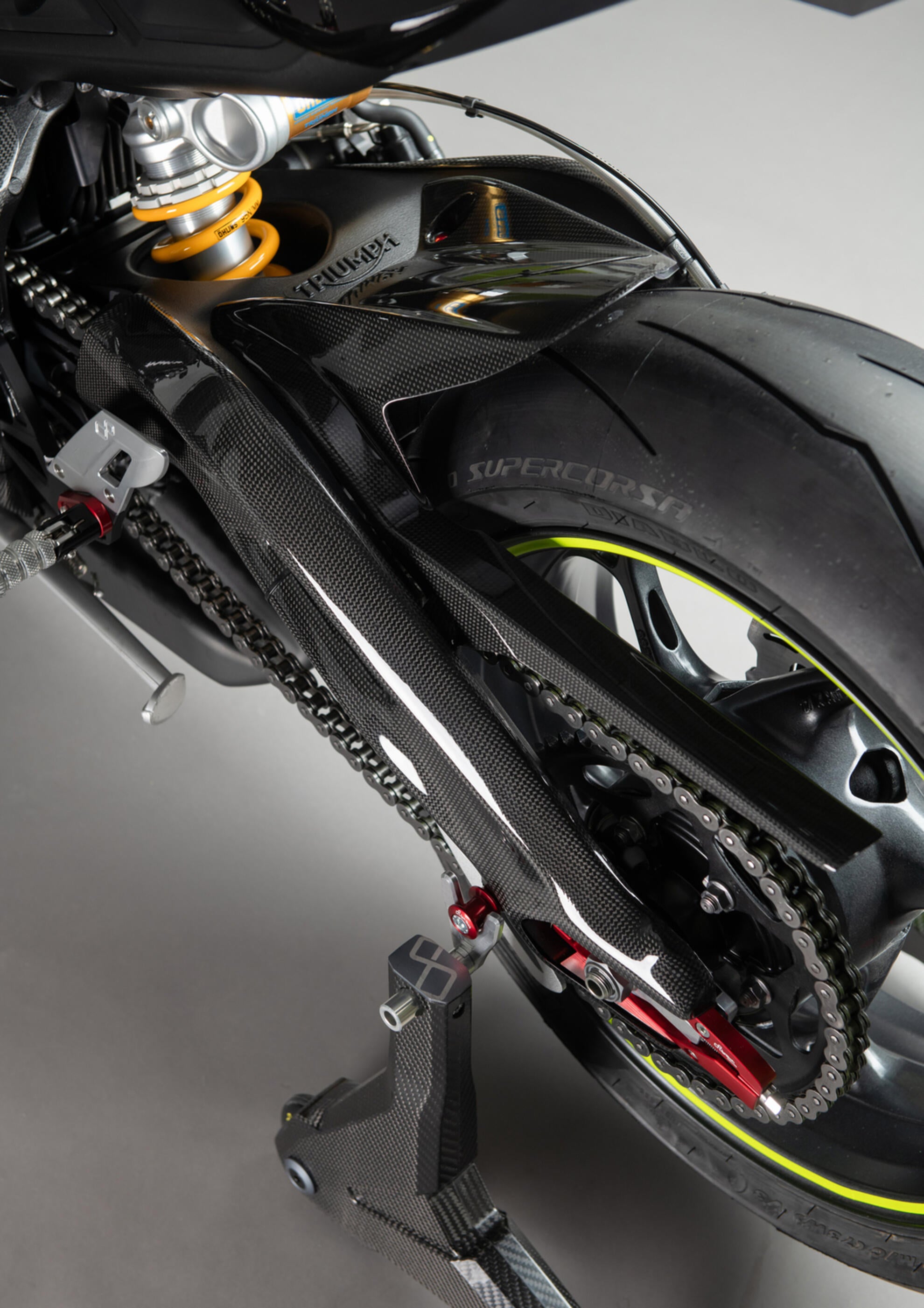 Stražnji blatobran Carbon LighTech Triumph Street Triple 765 S / R / RS / Moto2 (17-26) CART2420 