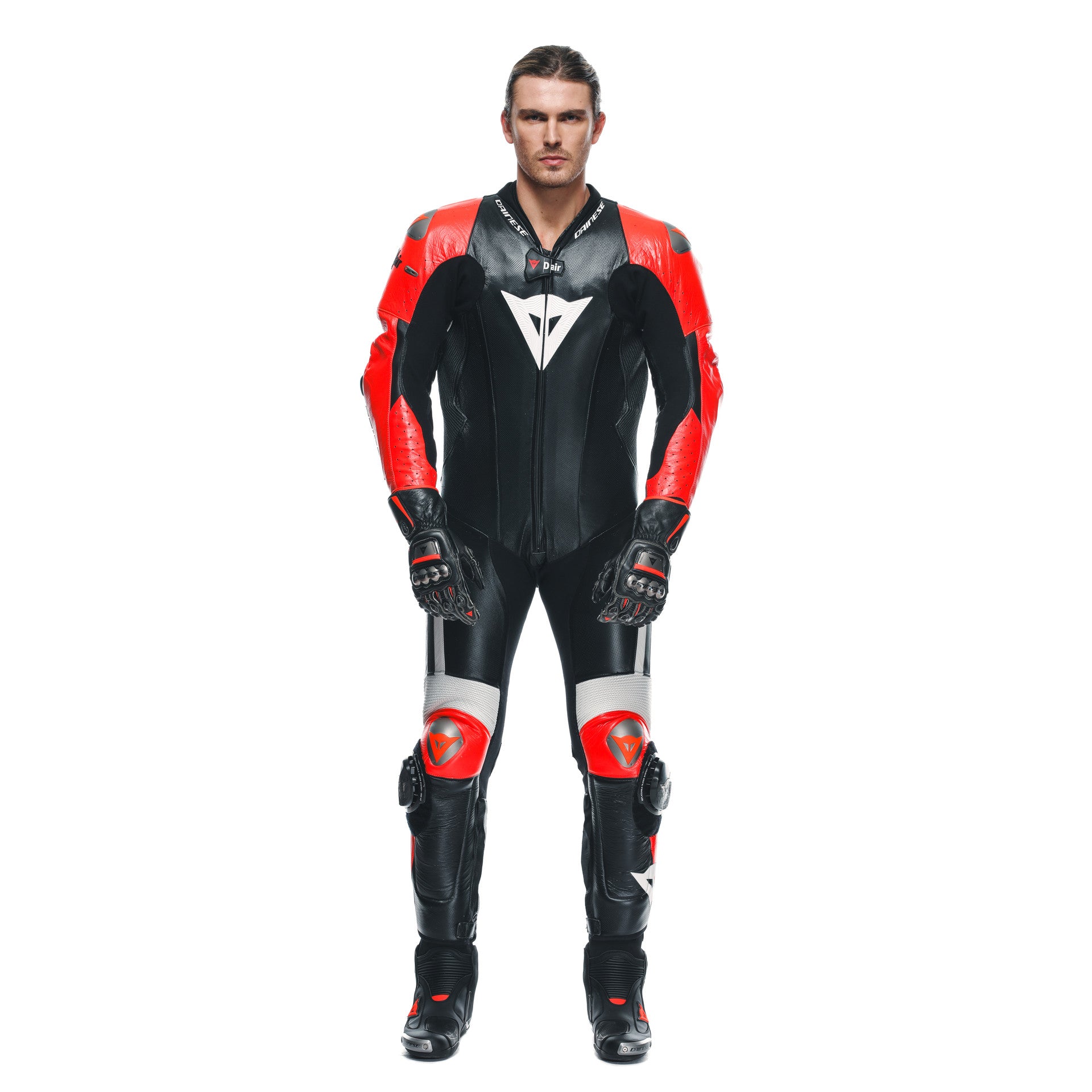 Dainese Mugello 3 D-AIR® kombinezon Kožno odijelo – Perforirani zračni jastučić za trkaće odijelo | Muški | Crna/Crvena 