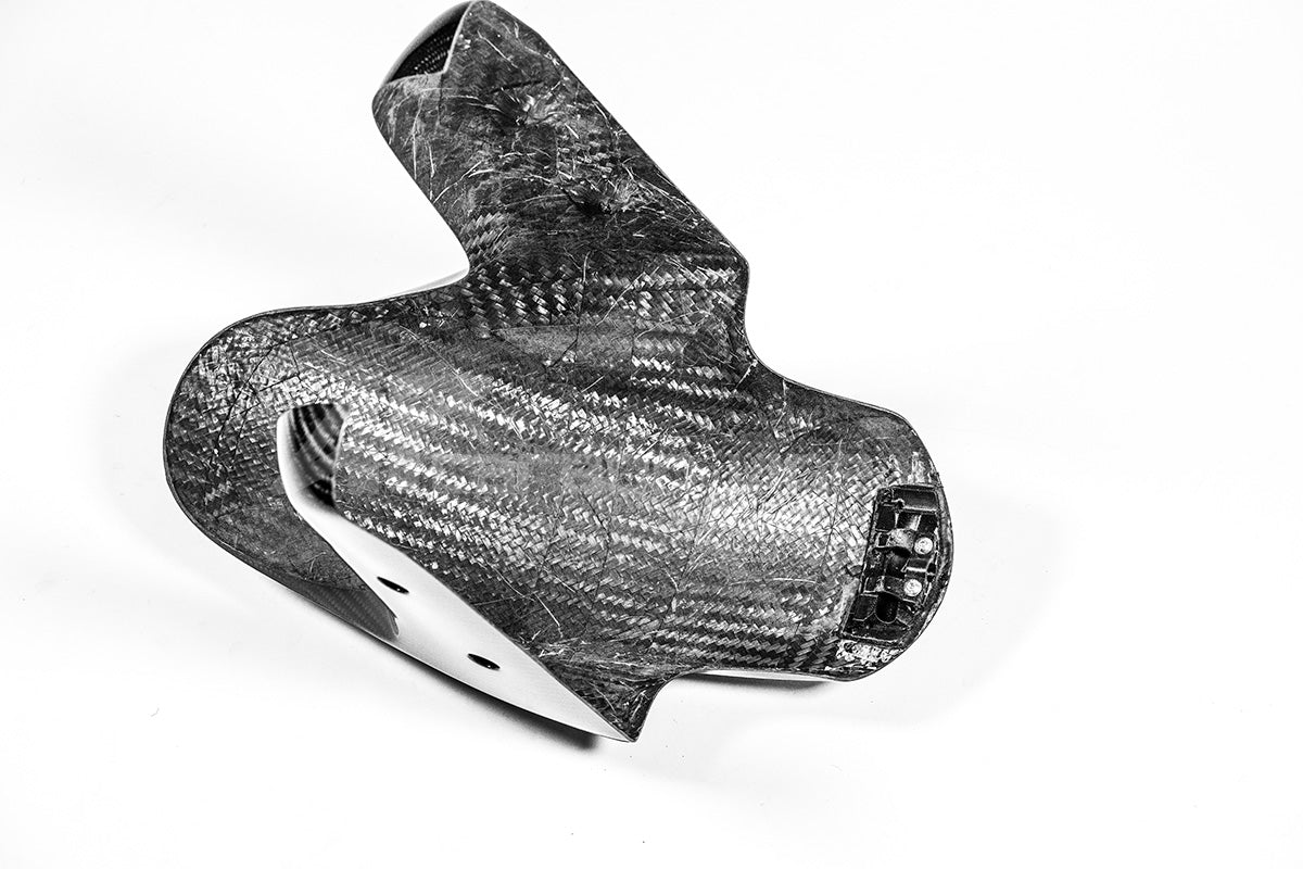 Prednji blatobran 200g AP Carbon Line Ducati Panigale V4/S/R (25-26) 