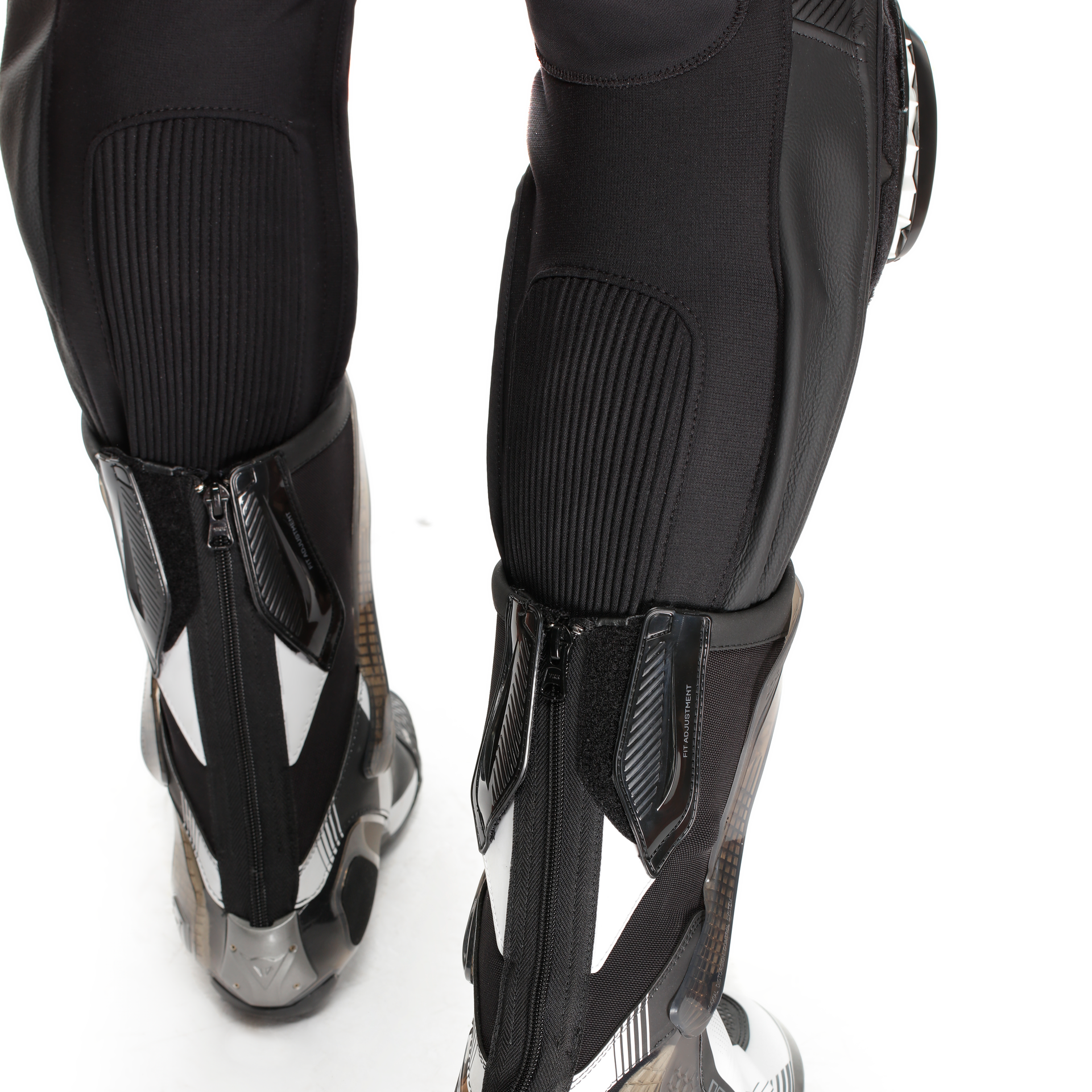 Dainese Laguna Seca 6 Kombinezon Kožno odijelo – Perforirani trkaći odijelo | Muški | Crno/Bijelo 