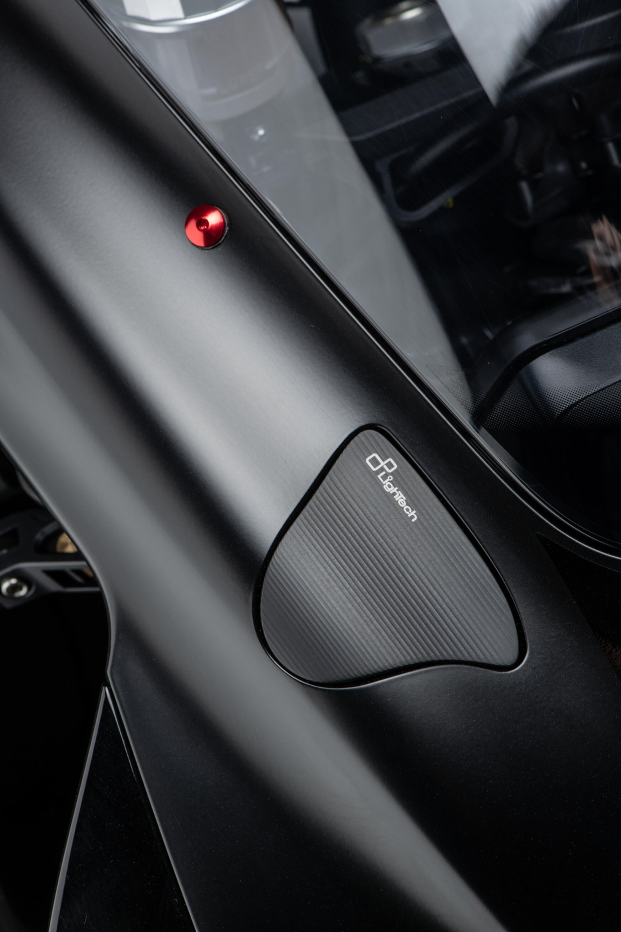 Pokrovi retrovizora LighTech Yamaha YZF-R1/M RN65 (20-26) SPE124 