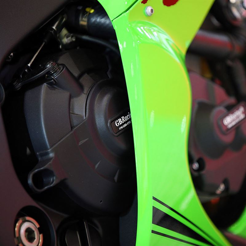 Zaštitna obloga za spojku GBRacing Kawasaki ZX-10R/RR (11-20) 