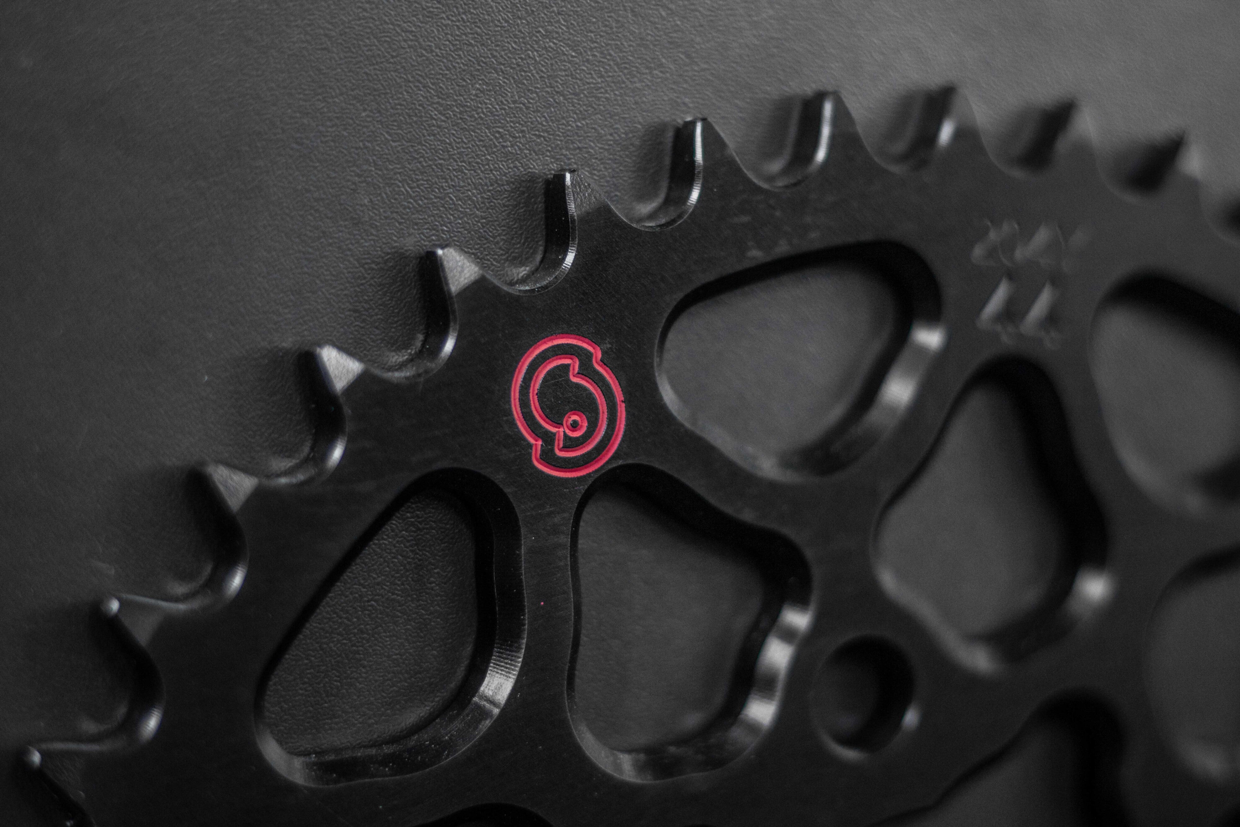 Sitta GP aluminijski lančanik BMW HP Schmiederad HP4 i HP4 Race (204Y-HR20GP) – 37-47 zuba, 520 razmak 