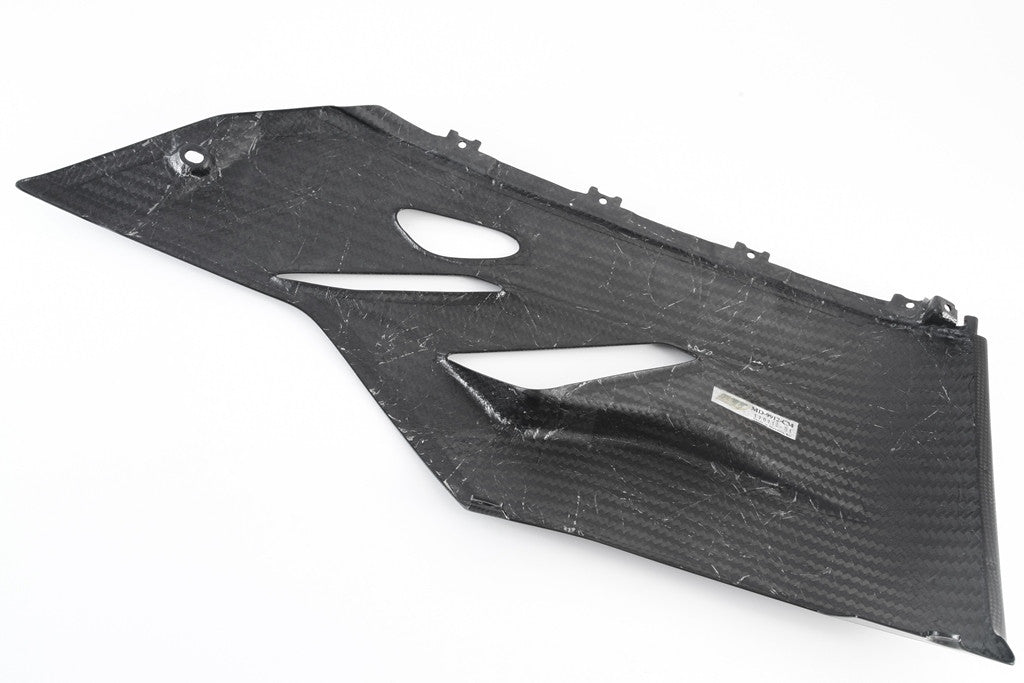 Lijevi donji bočni dio od karbona Fullsix Ducati Panigale 1299/S (15-18) 