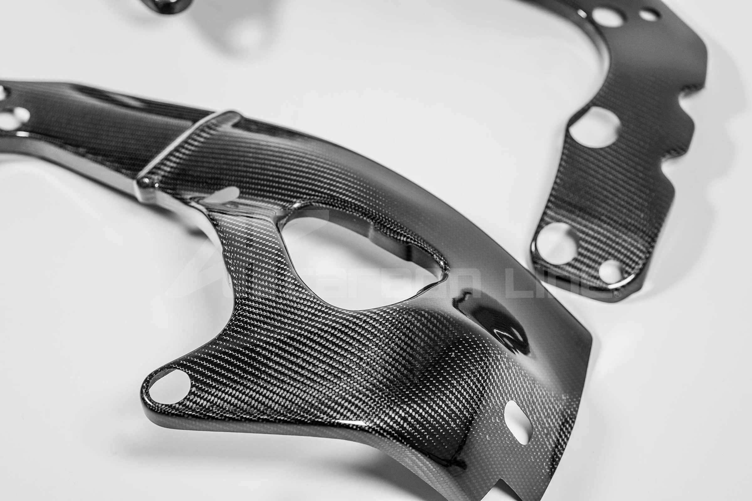 Okvire za pokrivače 200g AP Carbon Line Honda CBR 1000 RR-R SC82 (20-26) 